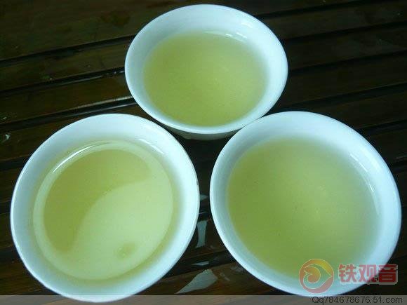 铁观音的茶汤