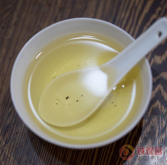 3号茶汤，“浓香型”铁观音