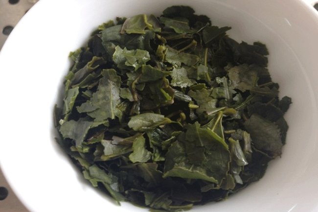 铁观音茶角是什么？喝铁观音茶末茶角对身体有害吗？